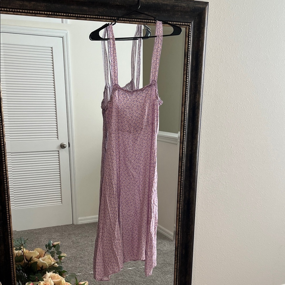 3 Louna Dresses (Size: 2 smalls and 1 large) Elegant Lavender Floral Chemise - Picture 8 of 8
